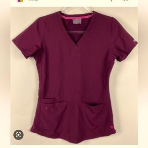 Scrub top Sz Small med couture maroon